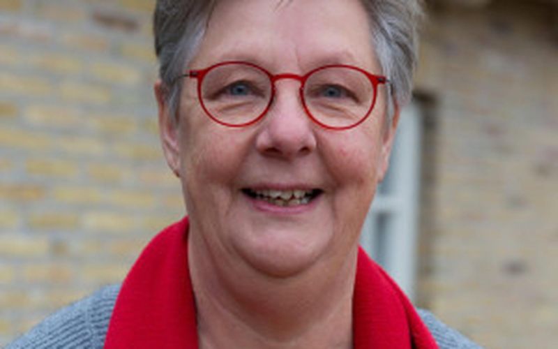 Gedeputeerde Hetty Janssen van de Provincie Fryslân start het informatieproces namens de PVDA Súdwest-Fryslân.
