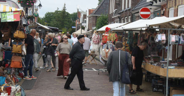 foto bij artikel: Braderie en start van zes dagen Kermis