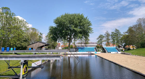 De Fierljeplocatie in het Heidenskip